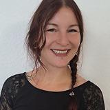 Porträt von Julia Amtag, Pflegedienstleitung in Freiburg.